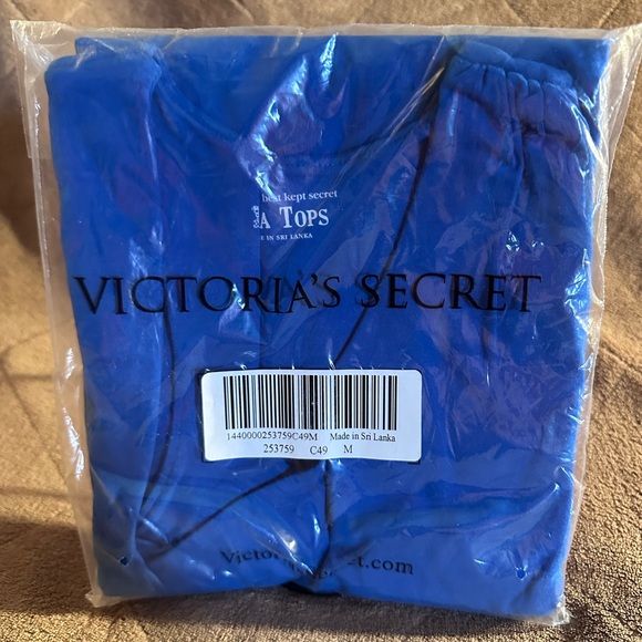 Victoria’s Secret Bra Tops (Medium) - Picture 8 of 10